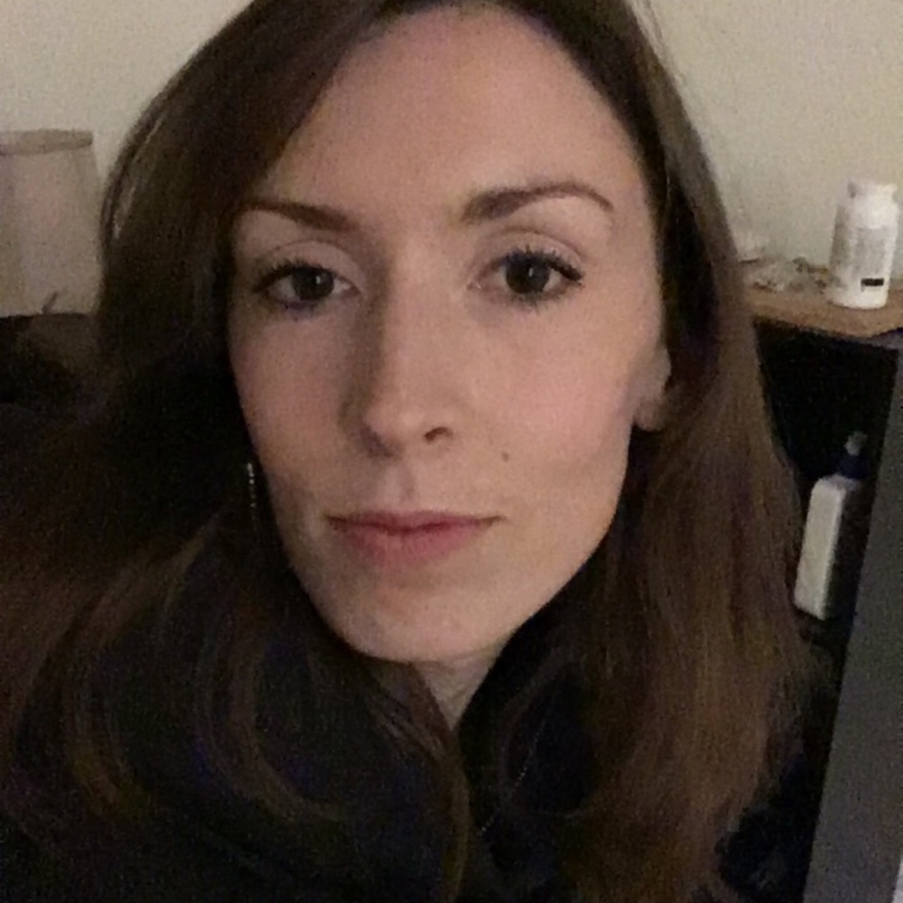 Meet your Posher, Lauren